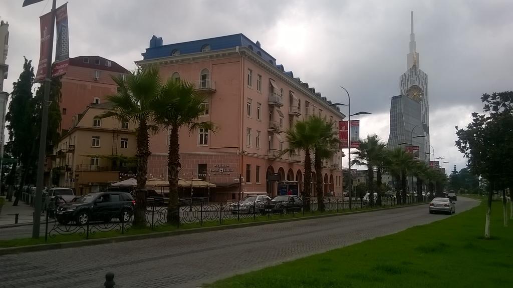 Apartment Melashvili 4 Batumi Exterior photo